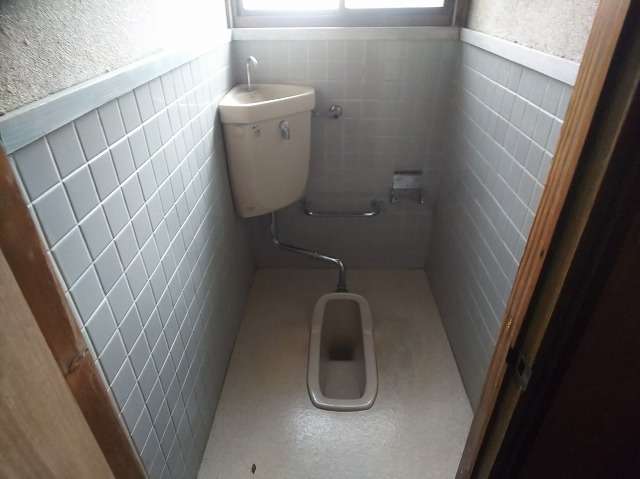 トイレ改修工事（和式から洋式） ギャラリー